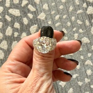 Dazzling Silver Women's Ring with Crystal Accent 7-7.5